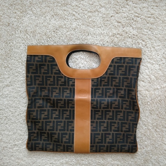 vintage fendi clutch